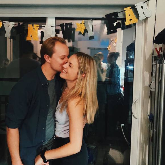 Meet your Posher, Julia - Picture 1 of 1